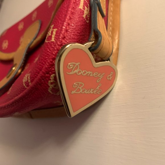 Dooney & Bourke Red Logo Wristlet ❤️ - Picture 7 of 11